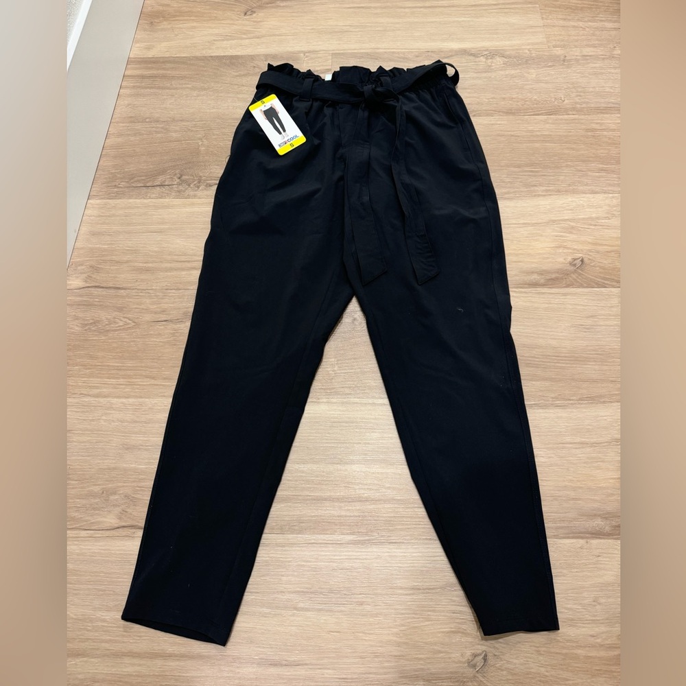 Costco 32* black cooling light weight dress pants NWT sz Small with waist tie